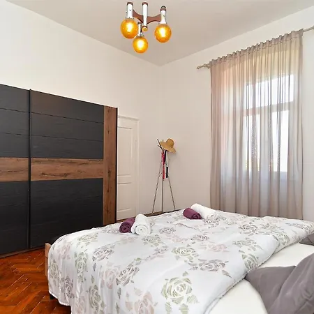 Apartment Ruzica 2254 Pula