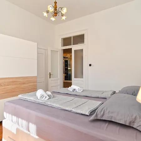 Ruzica 2254 Apartment *